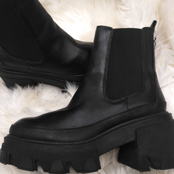 Aldo Talanariel Chelsea  Platform Boots Pull-on Black Women's 7.5 Bootie - Picture 10 of 12